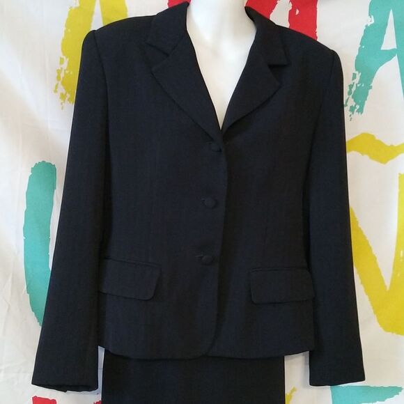 Darkest Navy Blue Power Suit - Picture 2 of 10